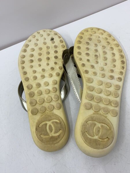 CHANEL(シャネル) / サンダル/38/SLV/カメリア/ビーチ/インソール擦れ