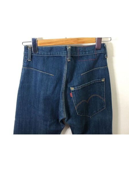リーバイスRED 1st スペイン製28×32 Levi