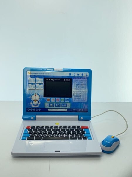 バンダイ ドラえもんラーニングパソコン AIがキミだけの最適なメニュー