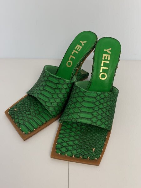 Yello Yahoo スニーカーミュール YELLOイエロ スニーカーミュール