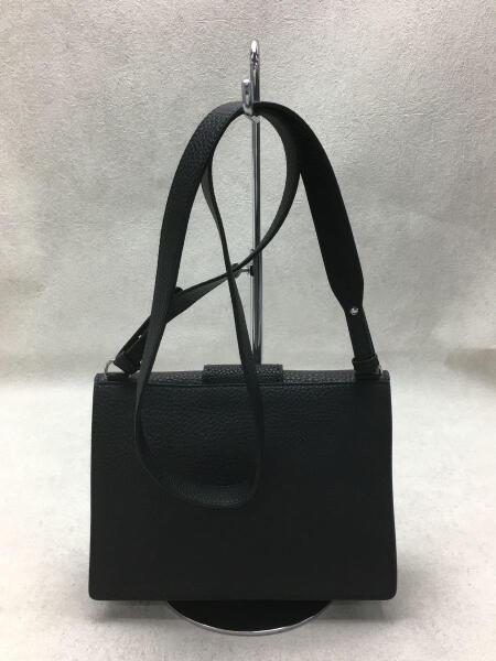 FENDI / ショルダーバッグ/レザー/BLK FENDI(フェンディ) / ショルダーバッグ/レザー/BLK | 中古品の販売