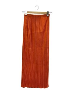 PLEATS PLEASE ISSEY MIYAKEのロングスカート検索結果|古着・中古品の