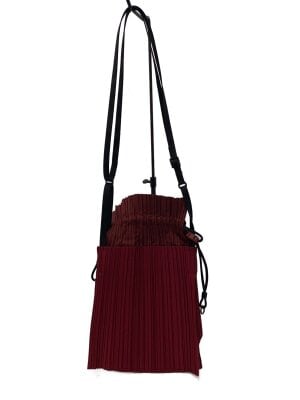 PLEATS PLEASE ISSEY MIYAKEのバッグ検索結果|古着・中古品の通販