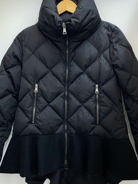 モンクレール フリル ダウン MONCLER モンクレール ダウンジャケット