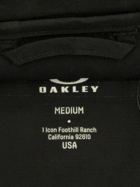 OAKLEY オークリー 412435JP ダウンジャケット グレー系 M [240001300969]【中古】メンズ OAKLEY(オークリー) ⁄ ダウンジャケット⁄M⁄412435JP⁄ラッドスキン