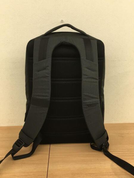 Incase(インケース) / A.R.C.Commuter Pack/リュック/--/GRY/無地/QC 