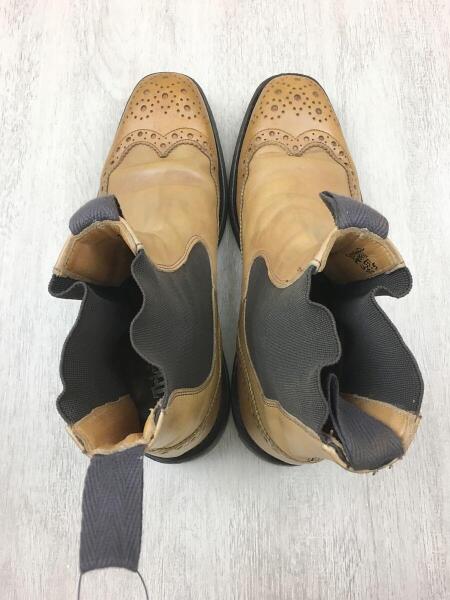 Tricker