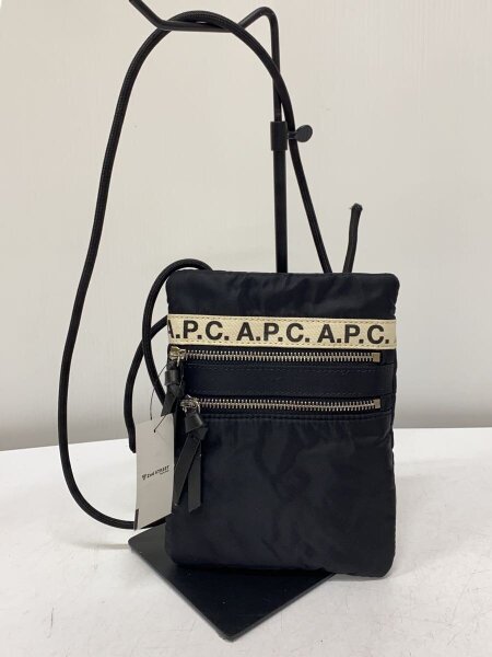 A.P.C.(アーペーセー) / NECK POUCH REPEATテープロゴサコッシュ 