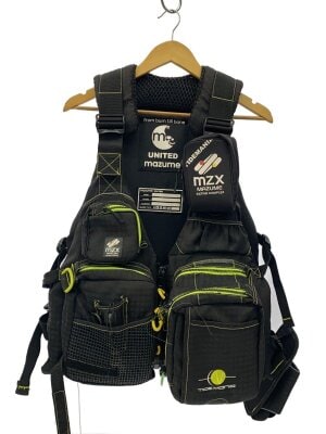 YSGEAR ライフジャケット　2着セット中古 YS Gear ライフジャケット 2着セット 中古 YS Gear ライフ