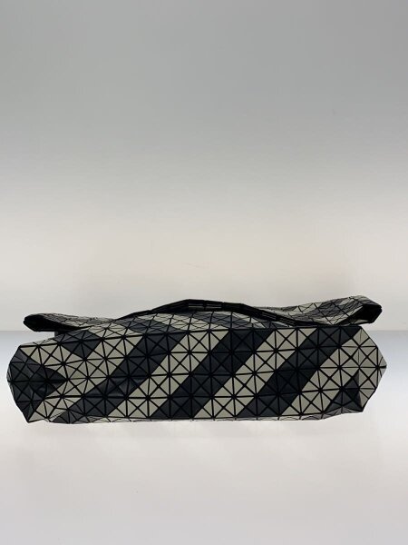 BAOBAO ISSEY MIYAKE クラッチバッグ 限定色 【公式通販】