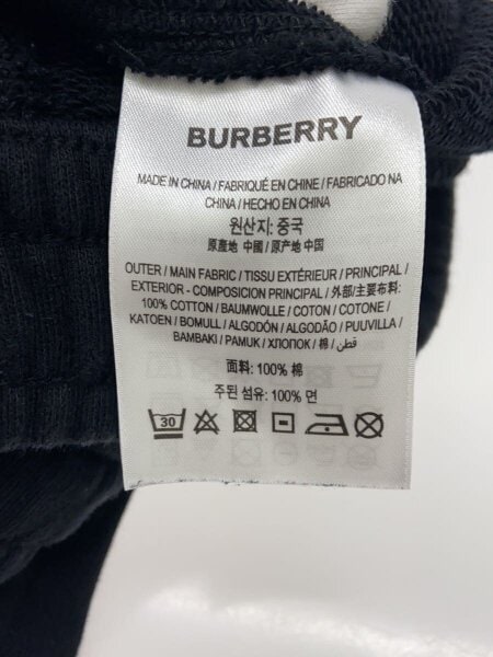 Burberry London England TBロゴ　ショートパンツ　希少 Burberry London England TBロゴ ショートパンツ 希少 BURBERRY LONDON