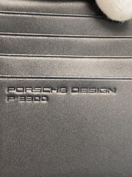 Porsche Design(ポルシェデザイン) / 2つ折り財布/--/BLK/無地/メンズ