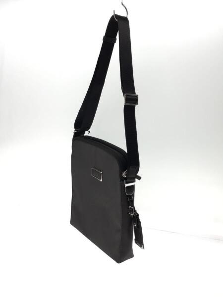 TUMI / ショルダーバッグ/--/GRY TUMI(トゥミ) / ショルダーバッグ/GRY/無地 | 中古品の販売・通販なら