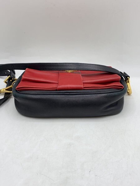 PRADA(プラダ) / リボンモチーフ/ショルダーバッグ/--/RED/BP0166 
