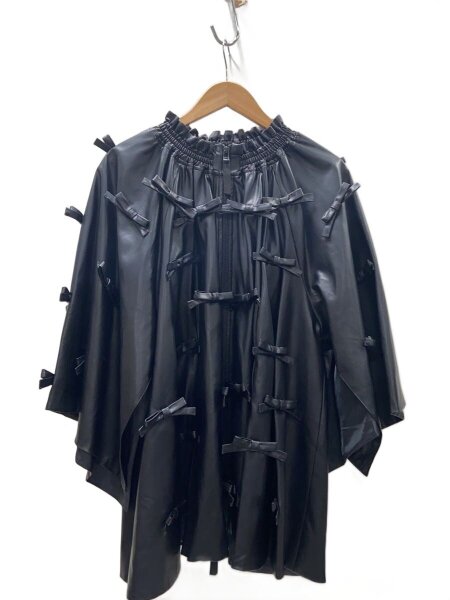 未使用 PAMEO POSE 2Way Eco Leather Poncho PAMEO POSE(パメオポーズ) / 2Way Eco Leather Poncho/FREE/フェイク