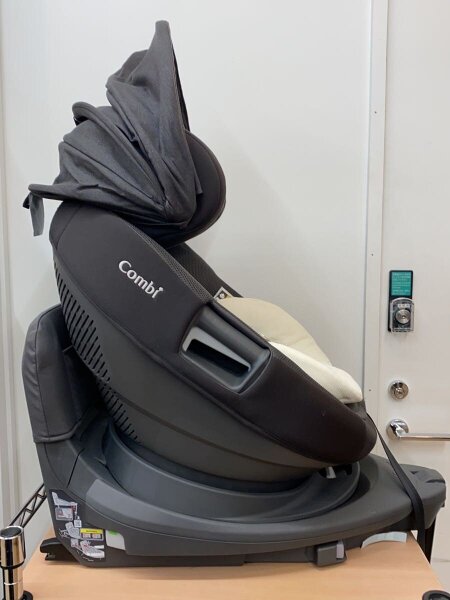 Combi(コンビ) / THE S ISOFIX エッグショック ZC-690(DG 