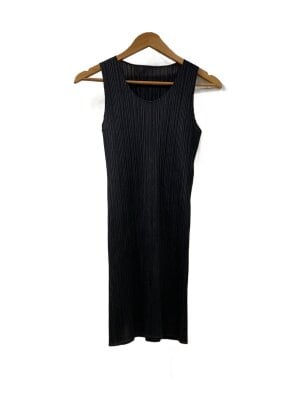 PLEATS PLEASE ISSEY MIYAKEのワンピース検索結果|古着・中古品の通販