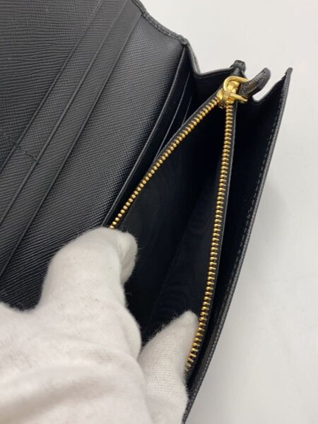 PRADA(プラダ) / 長財布/--/BLK/無地/レディース/サフィアーノ 