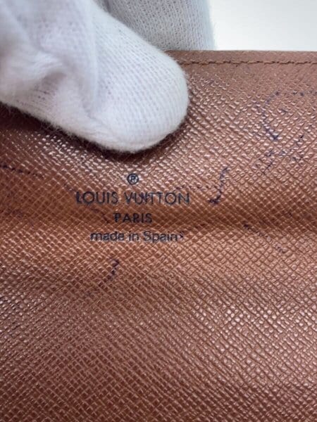 LOUIS VUITTON(ルイヴィトン) / ポルト・フォイユ・アレクサンドラ_