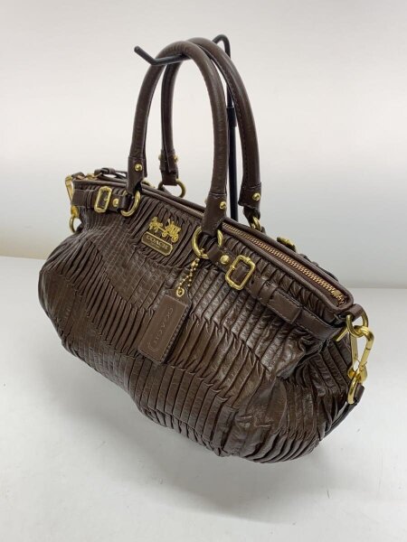 COACH(コーチ) / マディソンギャザーレザーショルダーバッグ/レザー 