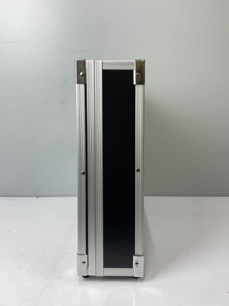 CNB　大型エフェクターケース　中古品 CNB(シーエヌビー) &frasl; 楽器周辺機器その他&frasl;エフェクターケース | 中古品