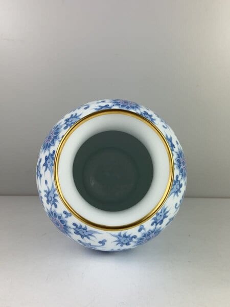 OKURA 大倉陶園 染付 唐草 フラワーベース 【公式通販】