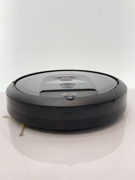 iRobot(［カデン］アイロボット) / 掃除機/ROOMBA i7 | 中古品の販売