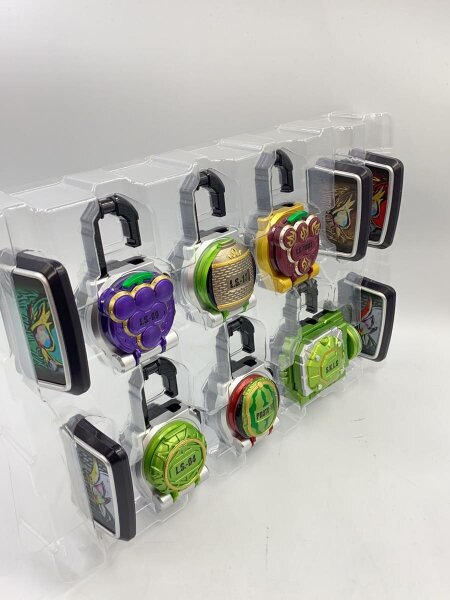 BANDAI(バンダイ) / ホビー/ヒーロー特撮/CSM/ロックシード/呉島セット 