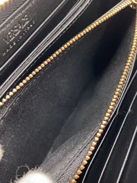 美品✨VERSACE ヴェルサーチェ　クロコ型押し グレカ ゴッデス　折財布　黒 VERSACE(ヴェルサーチェ) / グレカゴッデスロングウォレット/クロコ型