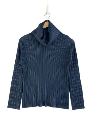 PLEATS PLEASE ISSEY MIYAKE（プリーツプリーズイッセイミヤケ）の古着