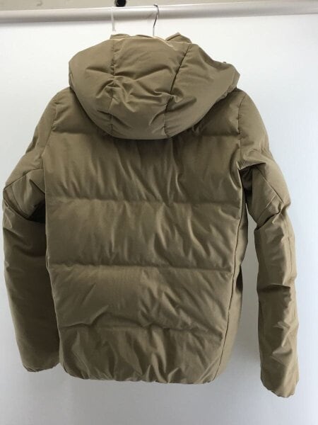 DESCENTE / 水沢ダウン/ダウンジャケット/M/ポリエステル/CML/DX-G1062UA/F5452 DESCENTE(デサント) / 水沢ダウン/ダウンジャケット/M/ポリエステル