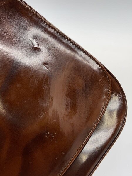 PRADA(プラダ) / ショルダーバッグ/ブラウン/無地/パテントレザー