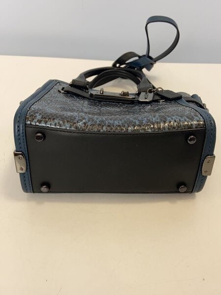 COACH(コーチ) / スワッガー21/2wayショルダーバッグ/型押し COACH(コーチ) / スワッガー21/2wayショルダーバッグ/型押し