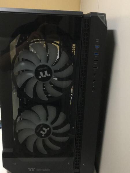 Thermaltake(サーマルテイク) / パソコンケース | 中古品の販売・通販