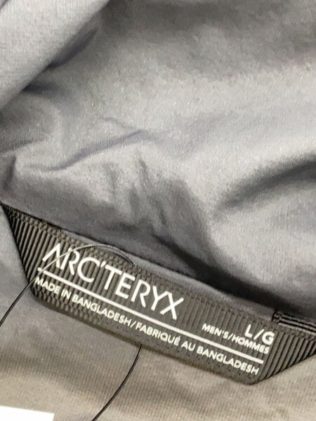ARC'TERYX(アークテリクス) / ナイロンジャケット/L/ナイロン/KHK