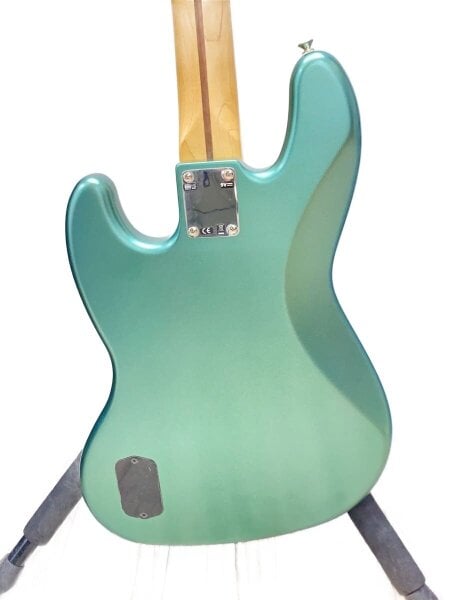 Fender(フェンダー) / Deluxe Active Jazz Bass エレキベースギター