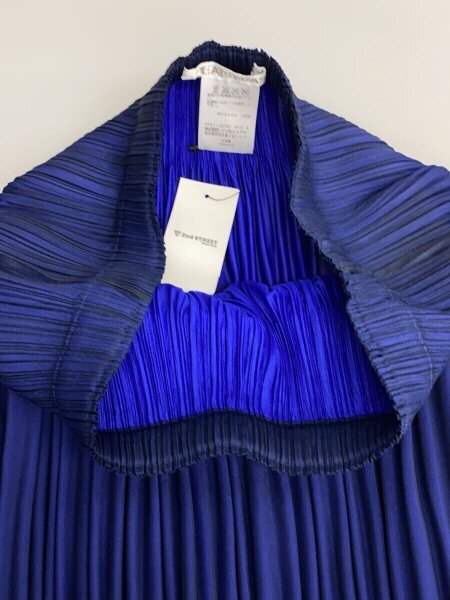 PLEATS PLEASE ISSEY MIYAKE(プリーツプリーズイッセイミヤケ