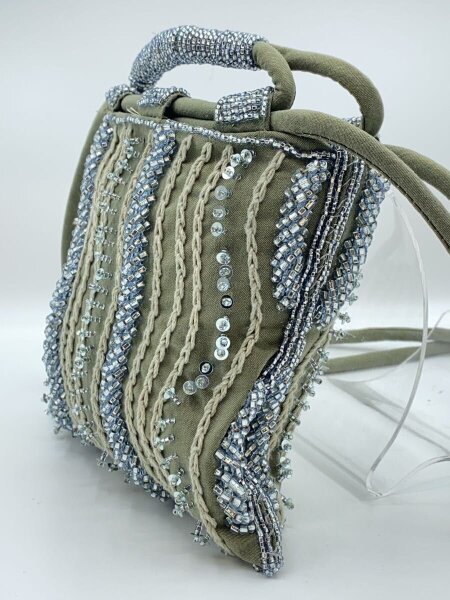 BIGOTRE / ポシェット/ショルダーバッグ/ビーズ/KHK BIGOTRE(ビゴター) / ポシェット/ショルダーバッグ/ビーズ/KHK | 中古