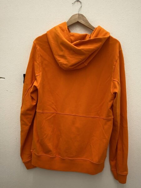 STONE ISLAND(ストーンアイランド) / ポケットジップ付き/プルオーバー 