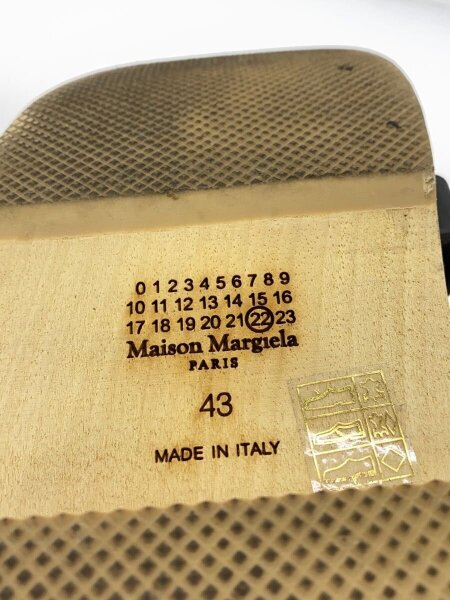 Maison Margiela(メゾンマルジェラ) / サンダル/43/CRM | 中古品の販売