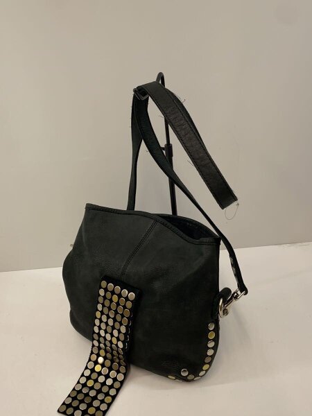 TRES(トレ) / ショルダーバッグ/スウェード/BLK/スタッズ | 中古品の 