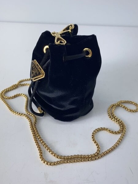 PRADA(プラダ) / ベルベットミニポーチ/BLK/無地/1NR016// | 中古品の 