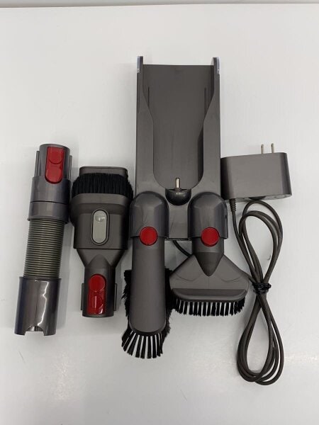 dyson(ダイソン) / 掃除機 Dyson Cyclone V10 Fluffy SV12FF | 中古品