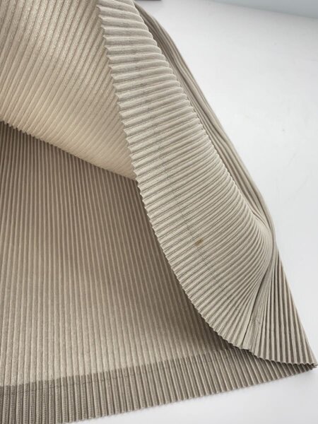 PLEATS PLEASE ISSEY MIYAKE(プリーツプリーズイッセイミヤケ