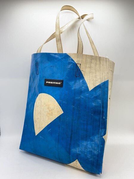 FREITAG トートバッグ 青/白 FREITAG(フライターグ) / トートバッグ/--/BLU | 中古品の販売・通販