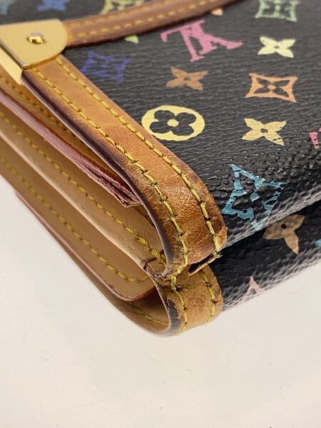 LOUIS VUITTON(ルイヴィトン) / ポルト・モネ・ビエ・カルト・クレディ