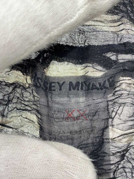 ISSEY MIYAKE(イッセイミヤケ) / カーディガン(薄手)/L/ポリエステル