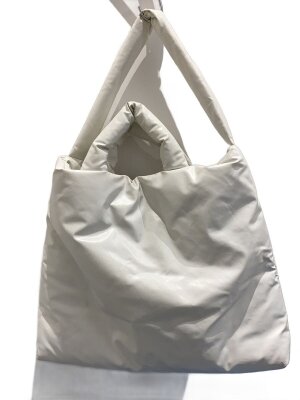 KASSL EDITIONSのショルダーバッグ検索結果|中古品の通販サイト
