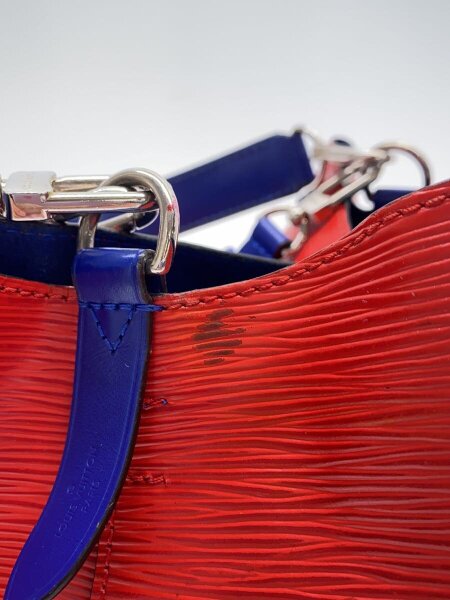 LOUIS VUITTON(ルイヴィトン) / ネオ・ノエ_エピ_RED/牛革/RED