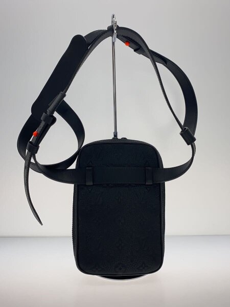 LOUIS VUITTON(ルイヴィトン) / ユティリティ・サイドバッグ_トリヨン